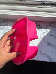 Letter G mold