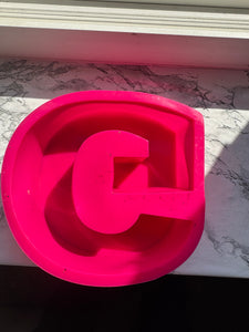 Letter G mold