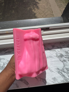 Lady with a vail mold