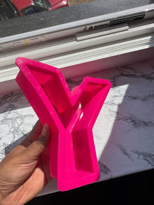 Letter Y mold