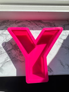 Letter Y mold