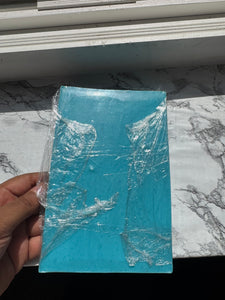 Flat letter S mold
