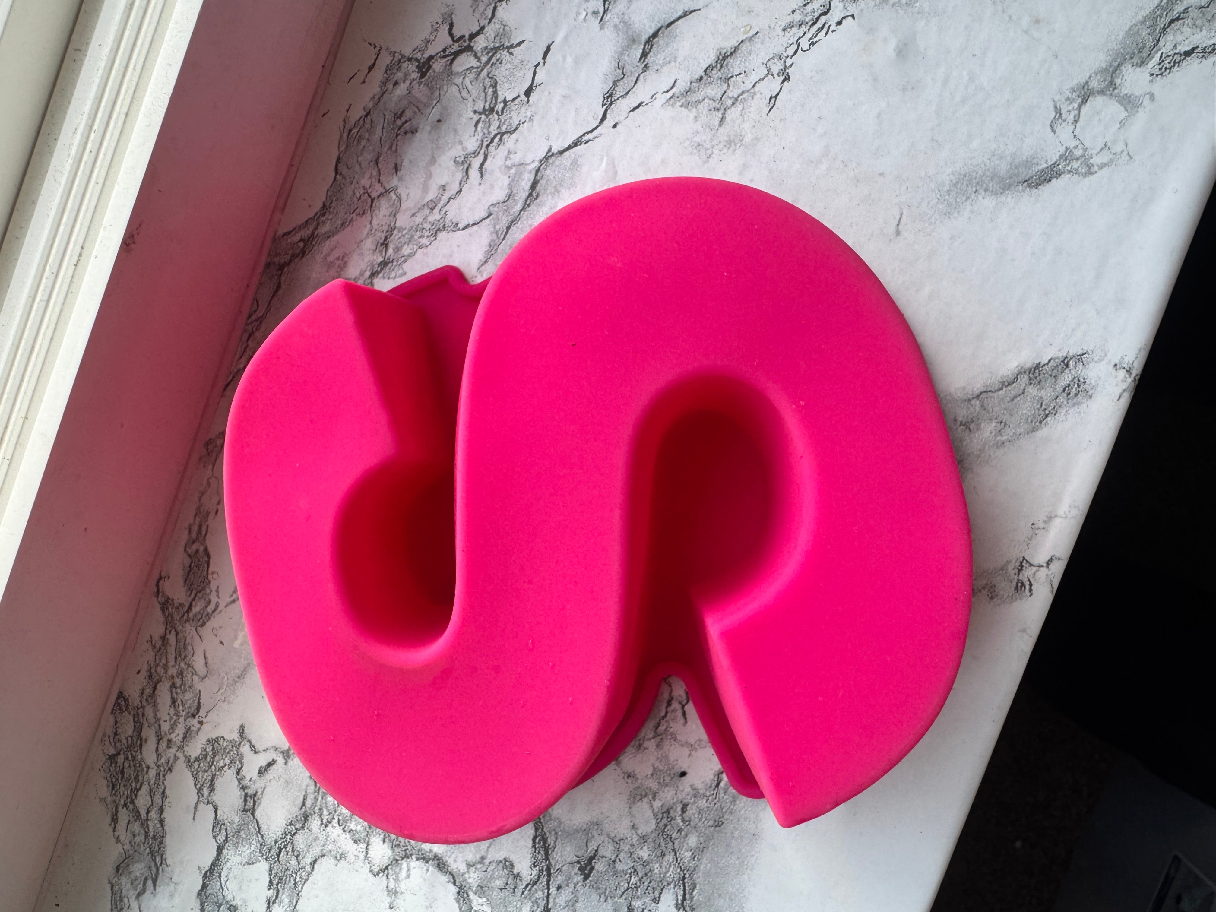 Letter S mold
