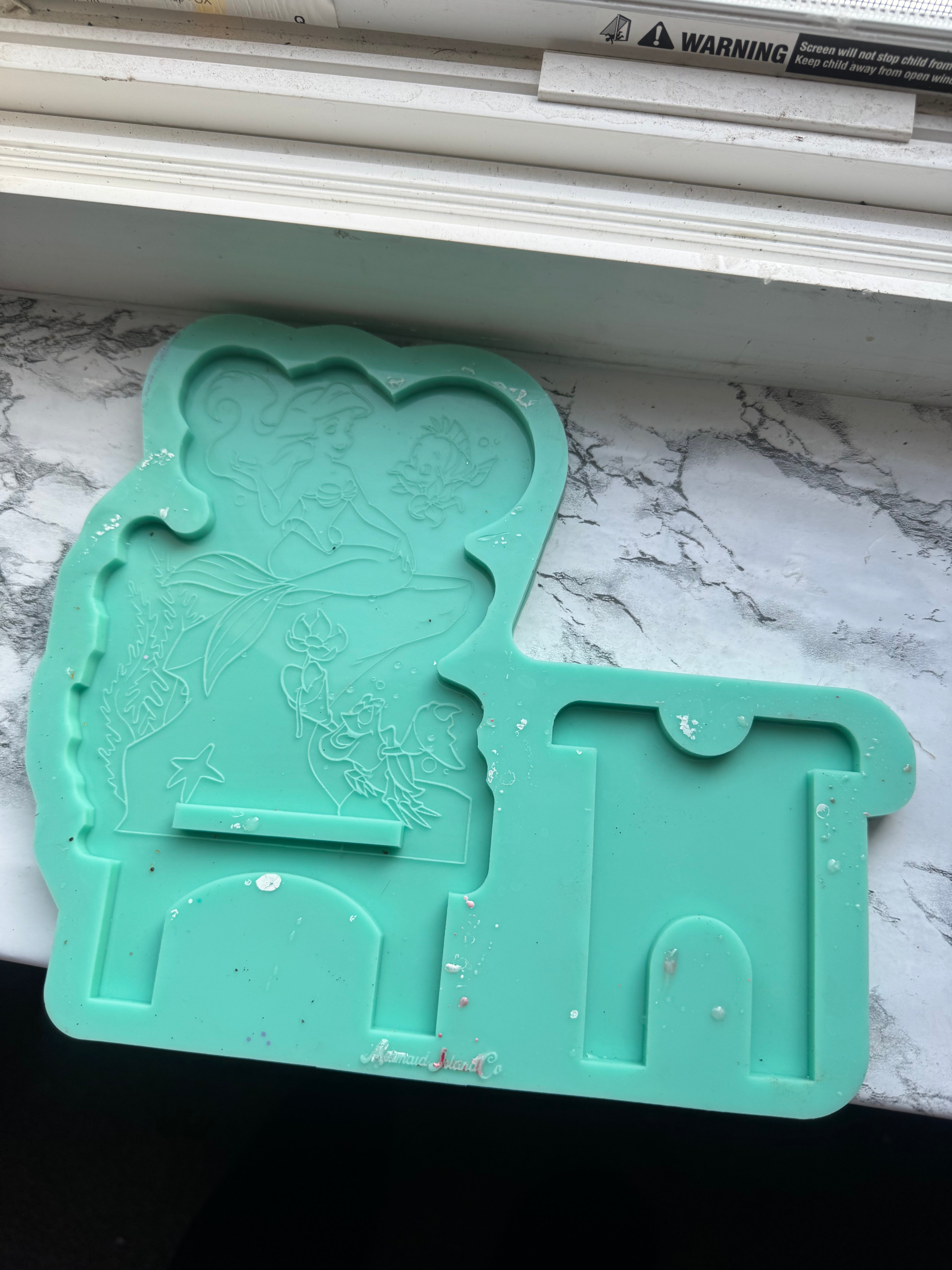 Little mermaid phone stand mold