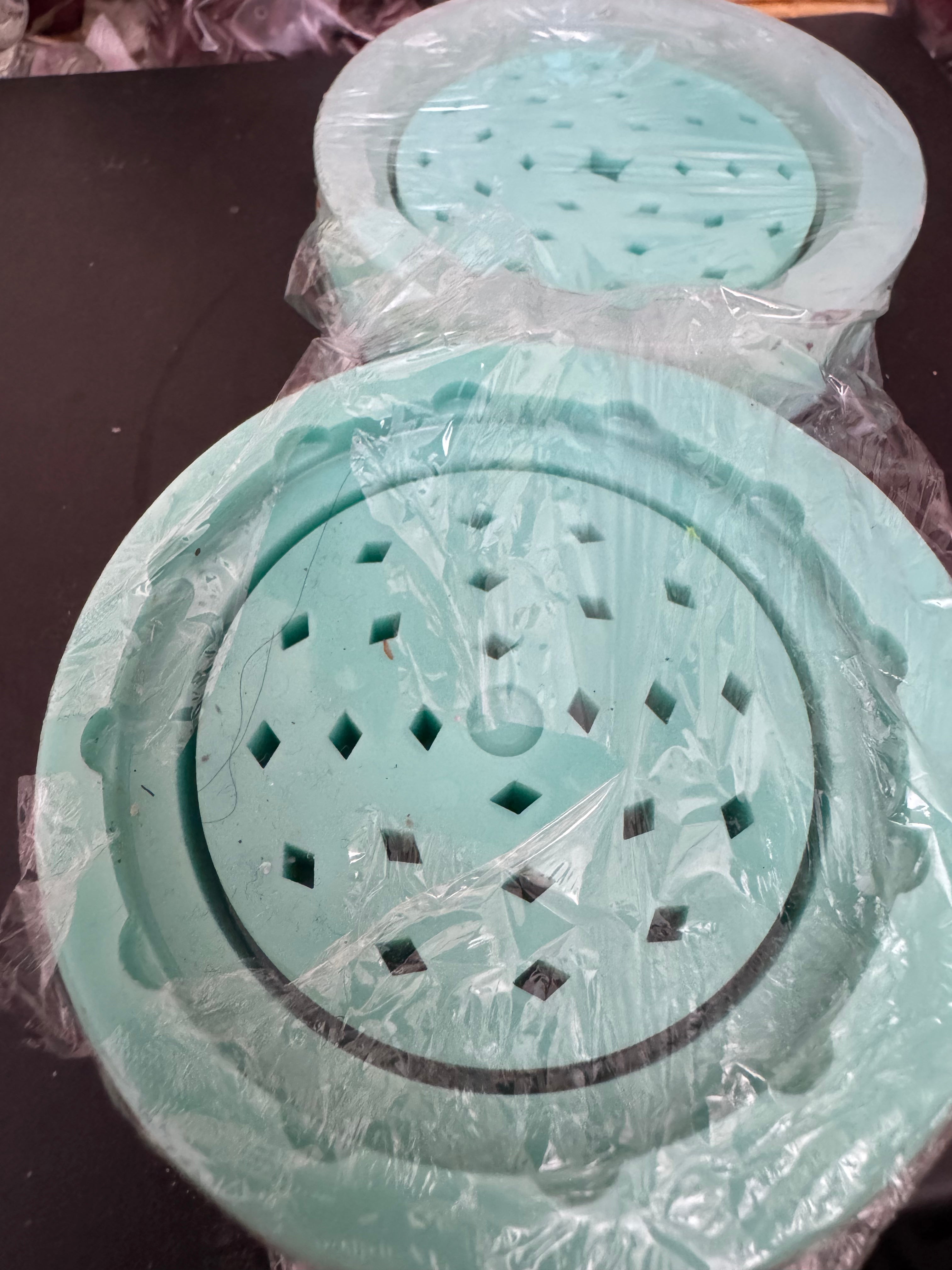 Grinder silicone mold