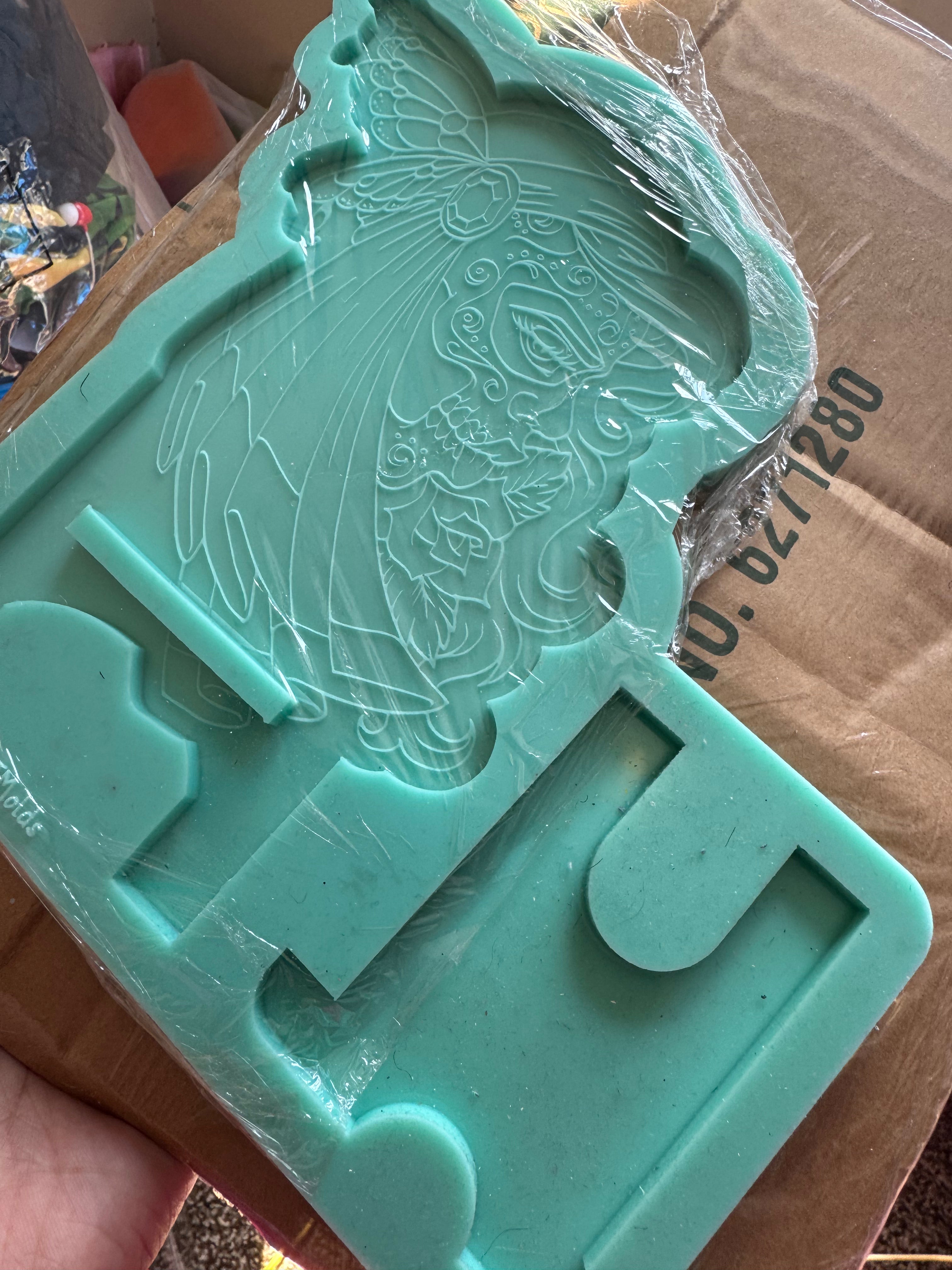 Woman phone stand mold