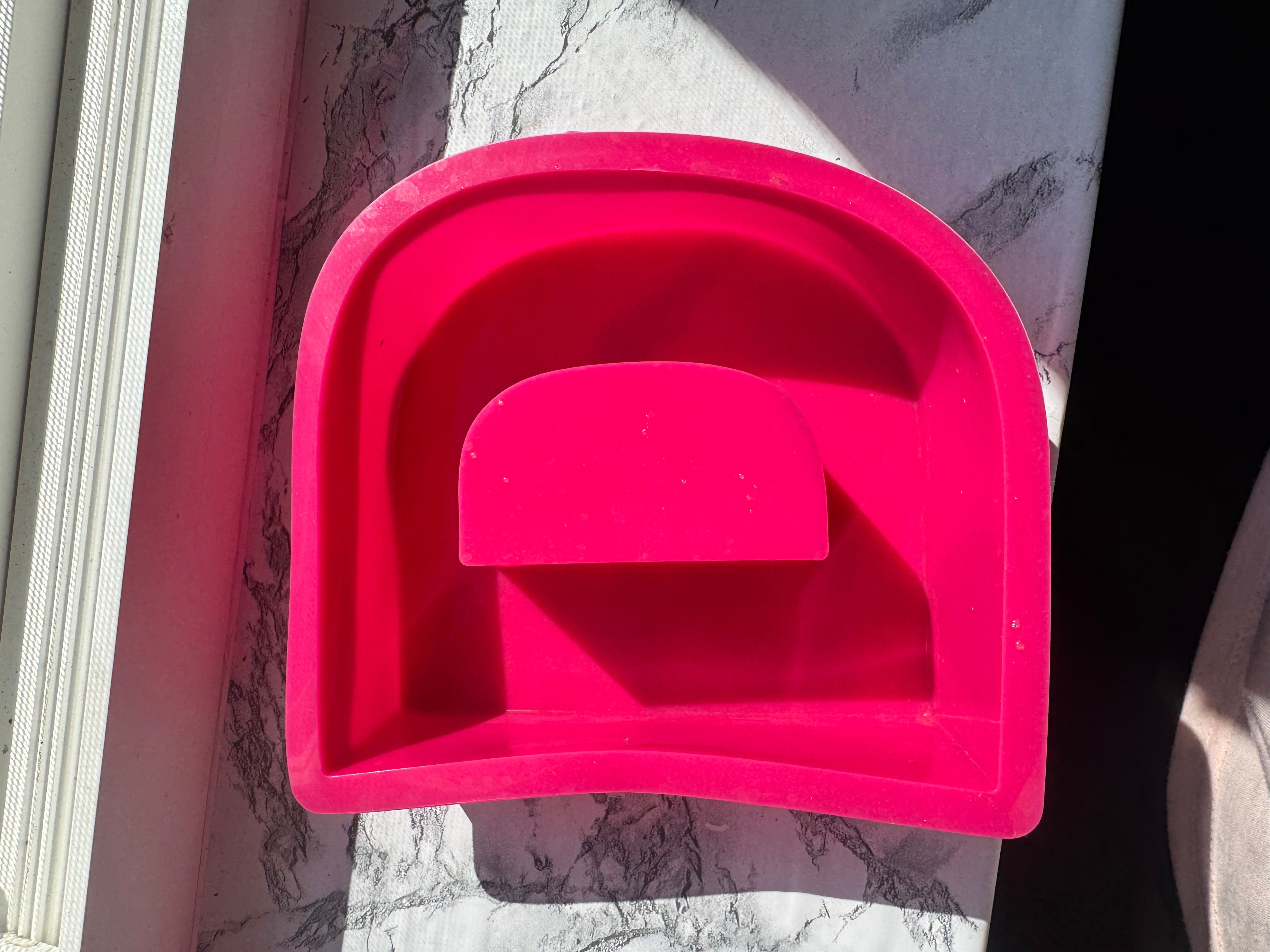 Letter D mold