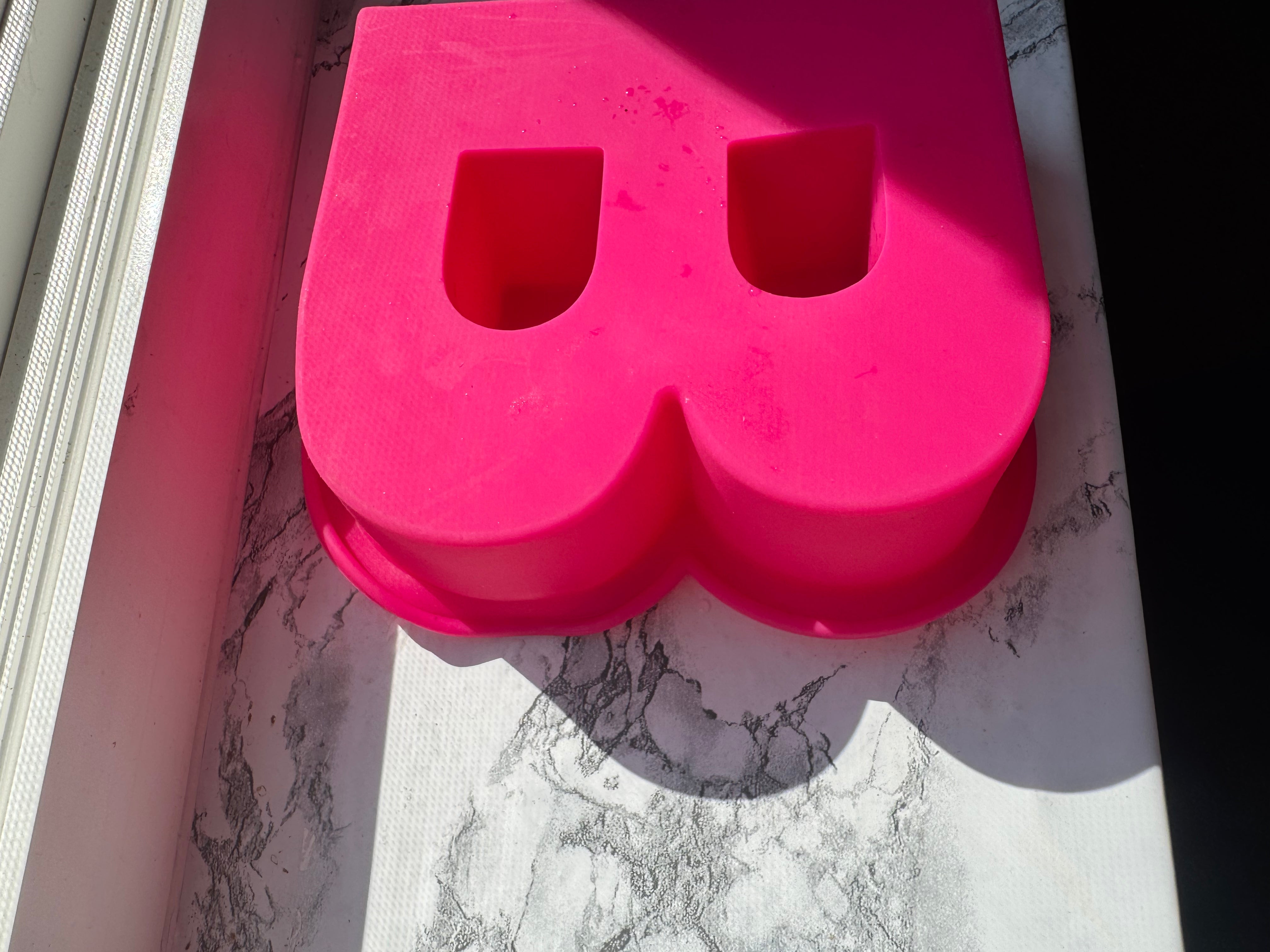 Letter B mold (bend at the top corner)