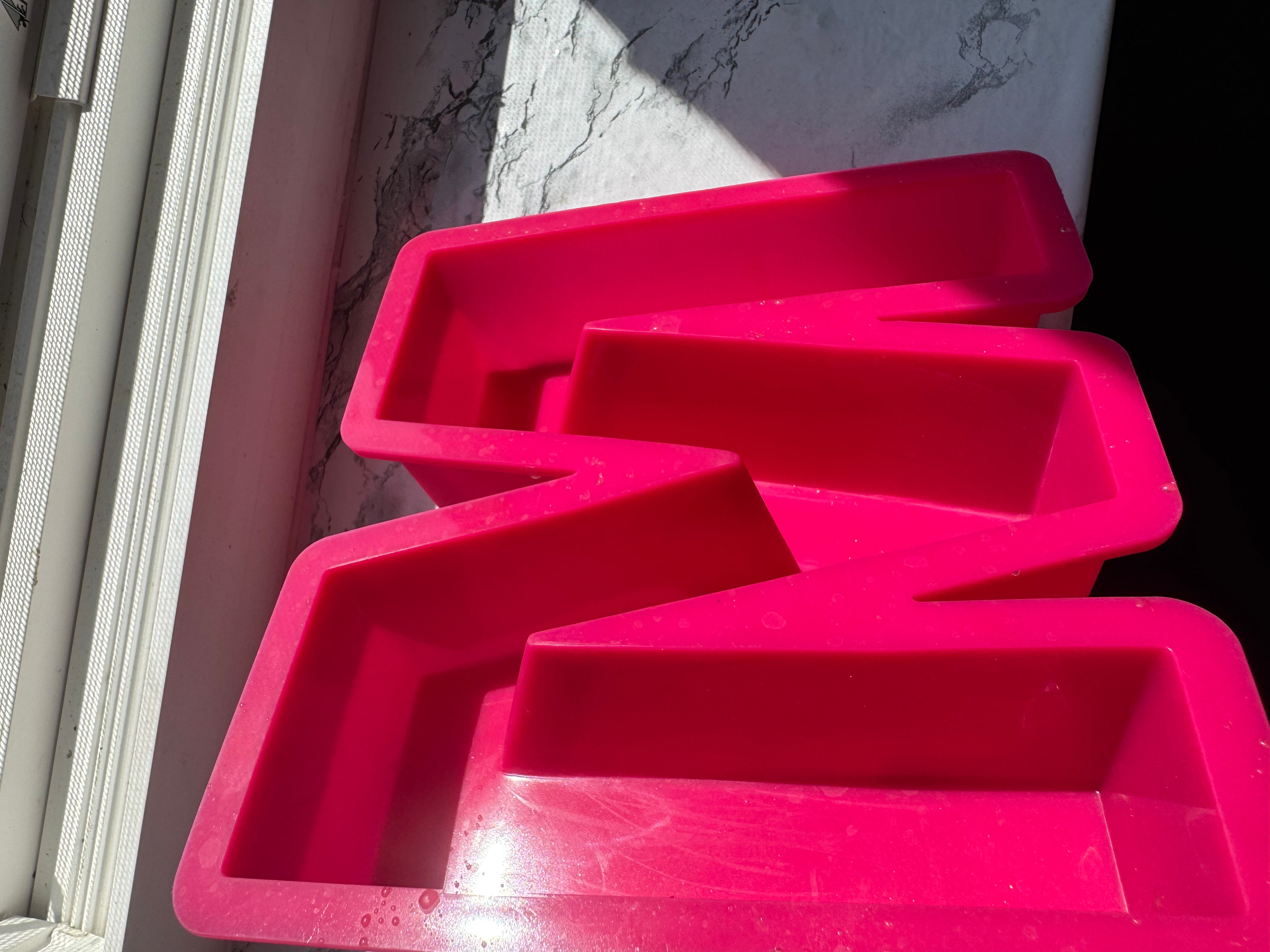 Letter M mold